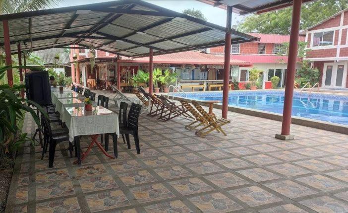 Sun Place Hosteria Las Tunas Exterior foto